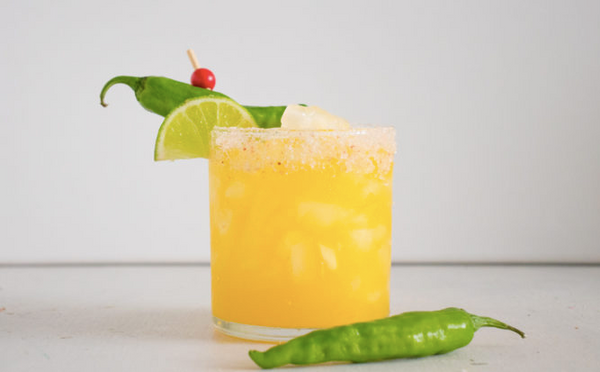 Passion Fruit Jalapeño Margarita | Cocktails and more | Seasons Olive Oil &amp; Vinegar Recipes blog