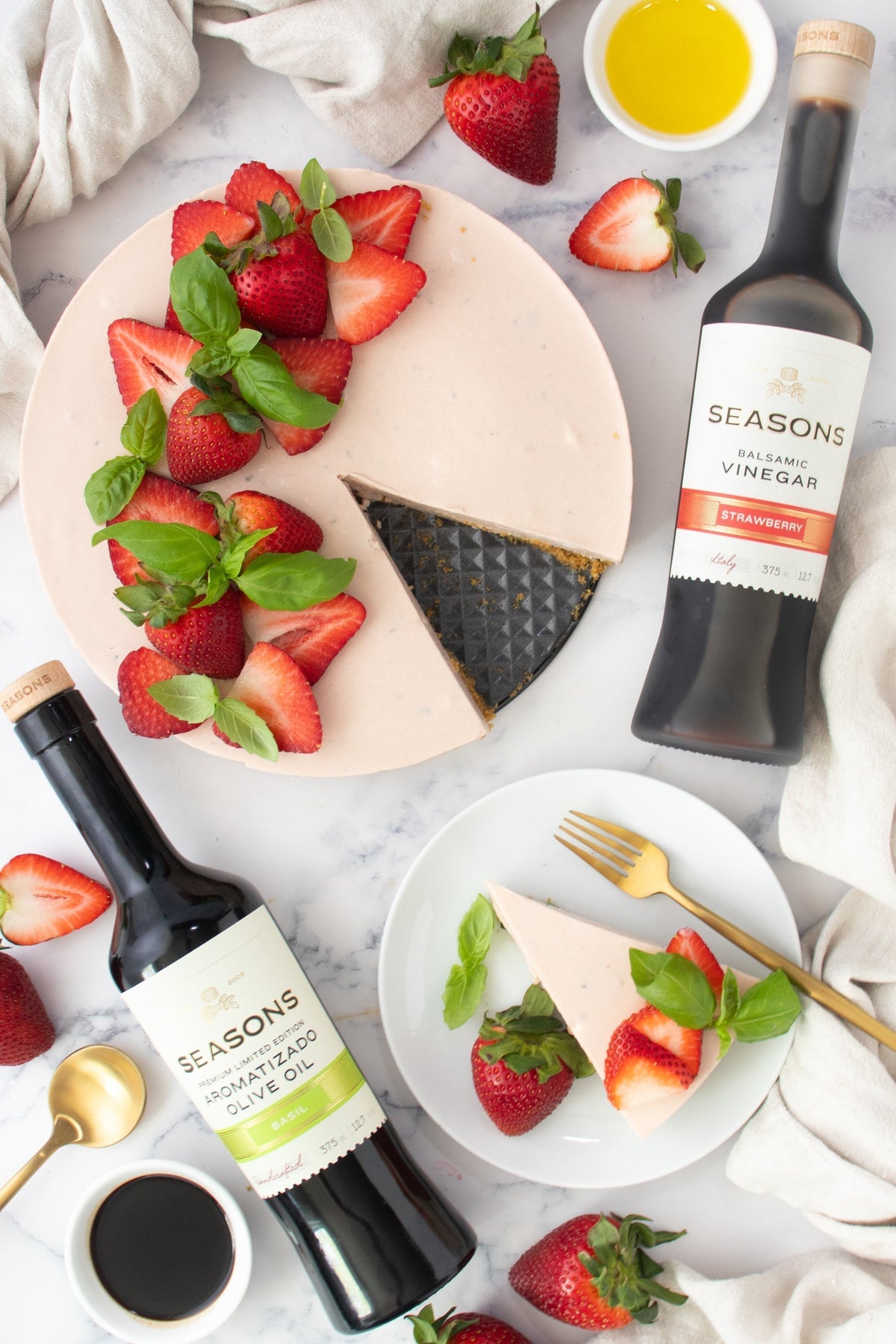 Strawberry Basil No-Bake Cheesecake
